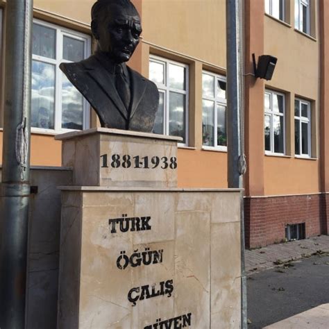 Atatürk iöo